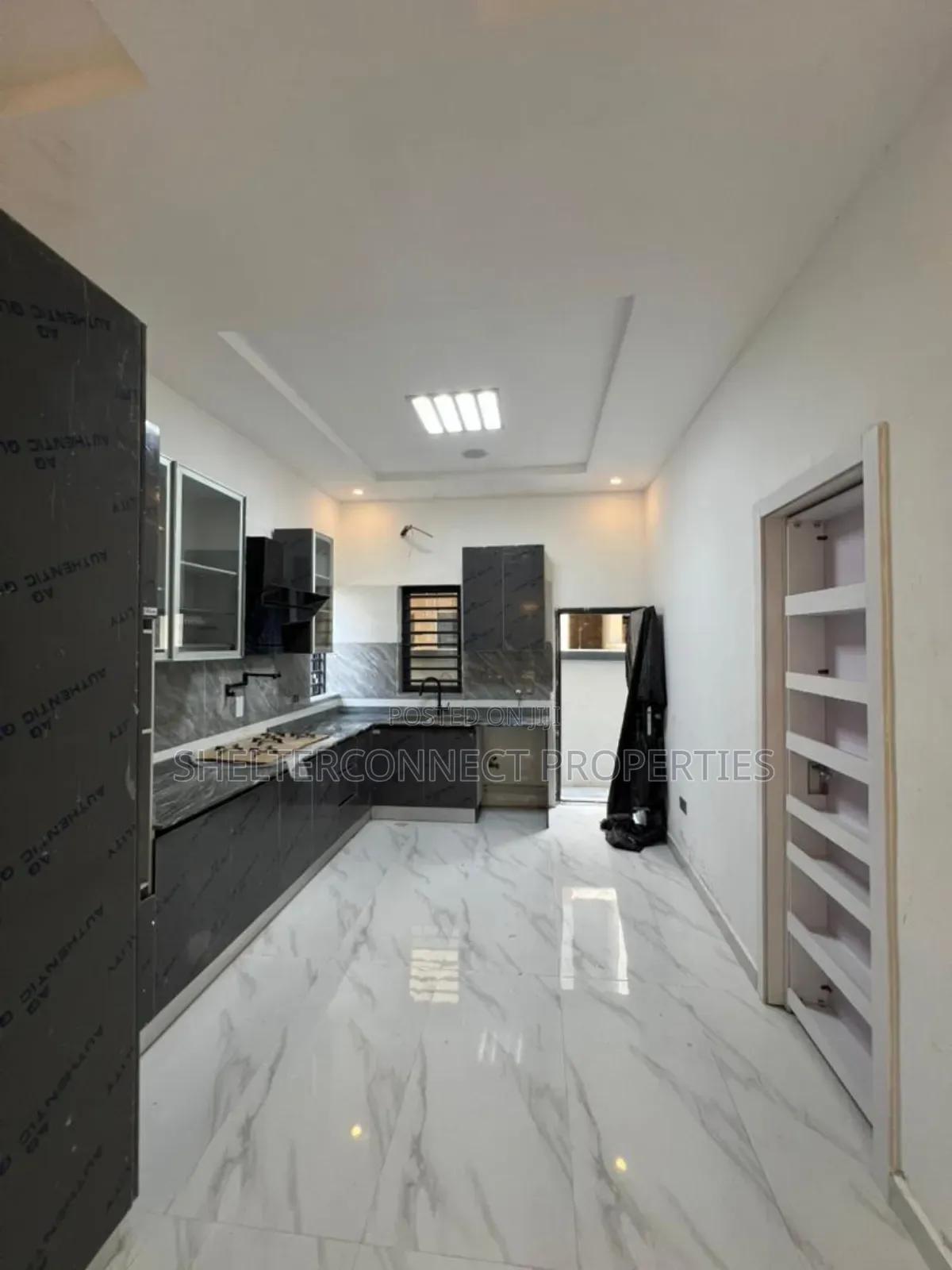 4bdrm House in Chevron for sale in Chevron