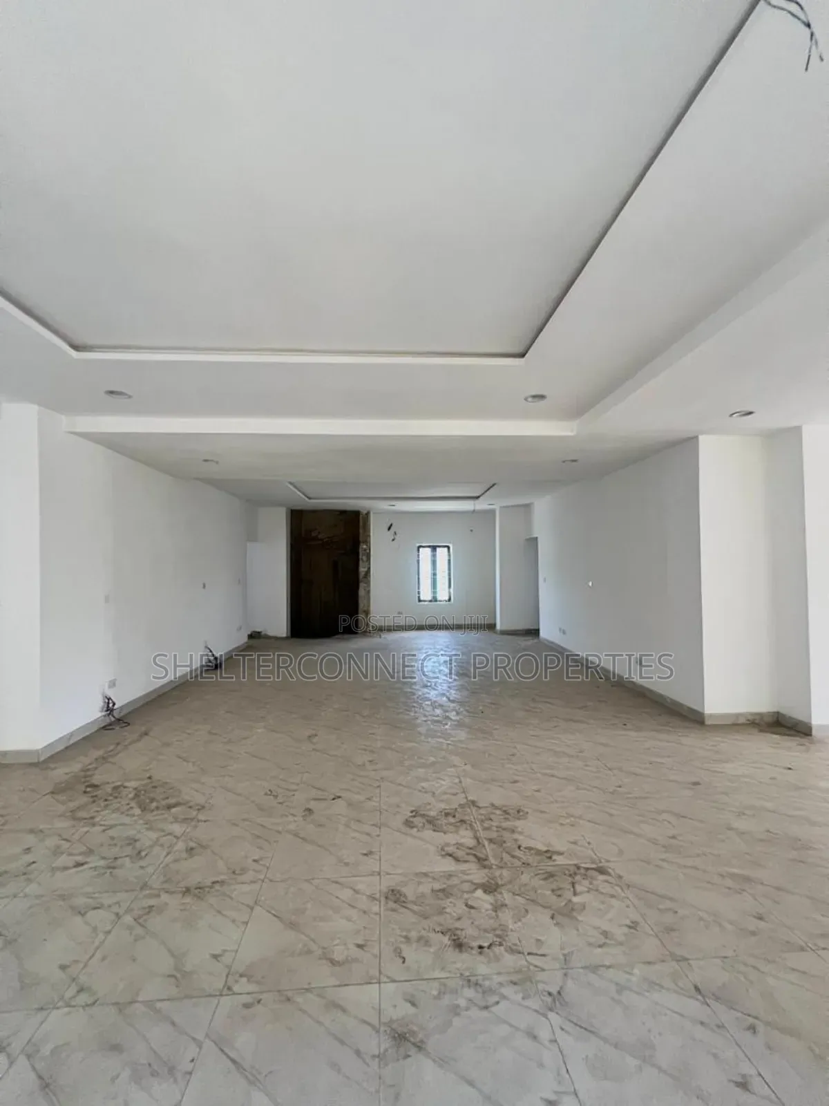 Office Space on 3 Floors With Elevator in Chevron