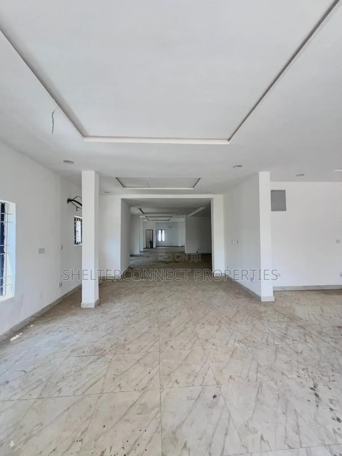 Office Space on 3 Floors With Elevator in Chevron
