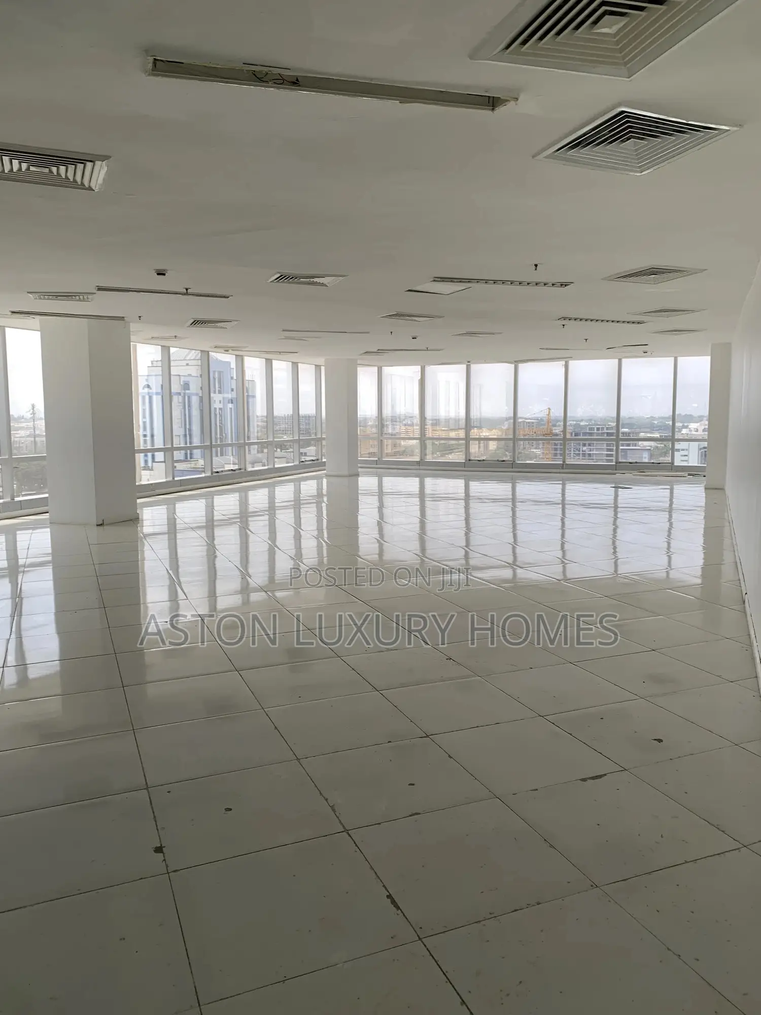 243sqm Modern and Spacious Workspace in Central Business District