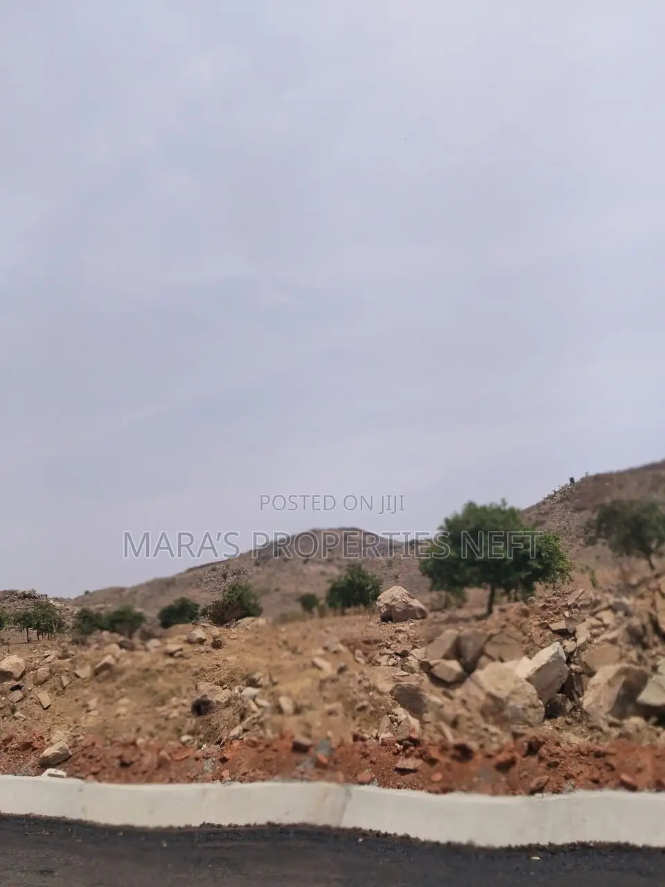 Land in Apo Wasa for Sale in Wasa
