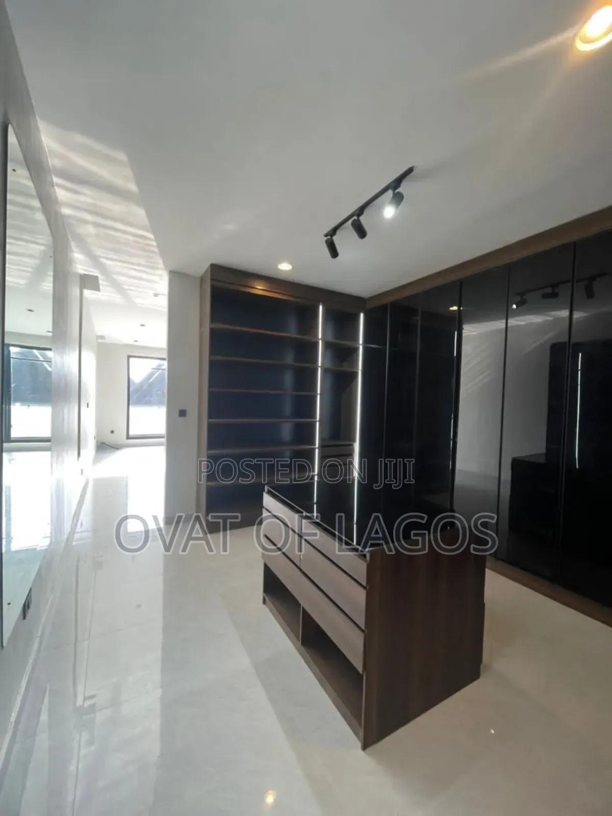5bdrm Duplex in Orchid, Lekki for sale in Lekki
