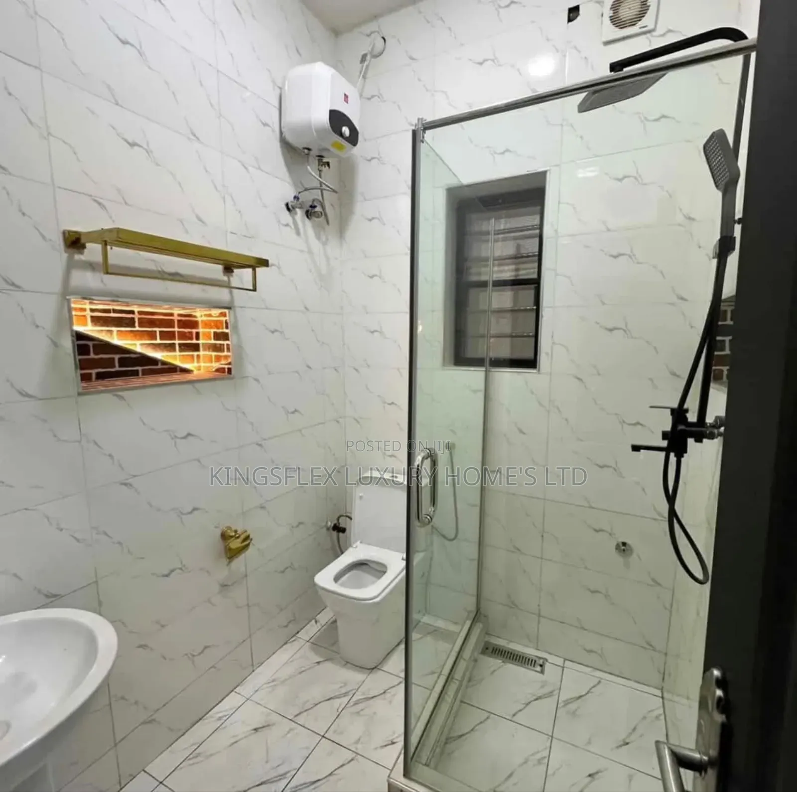 5bdrm Duplex in Estate, Wuye for sale in Wuye