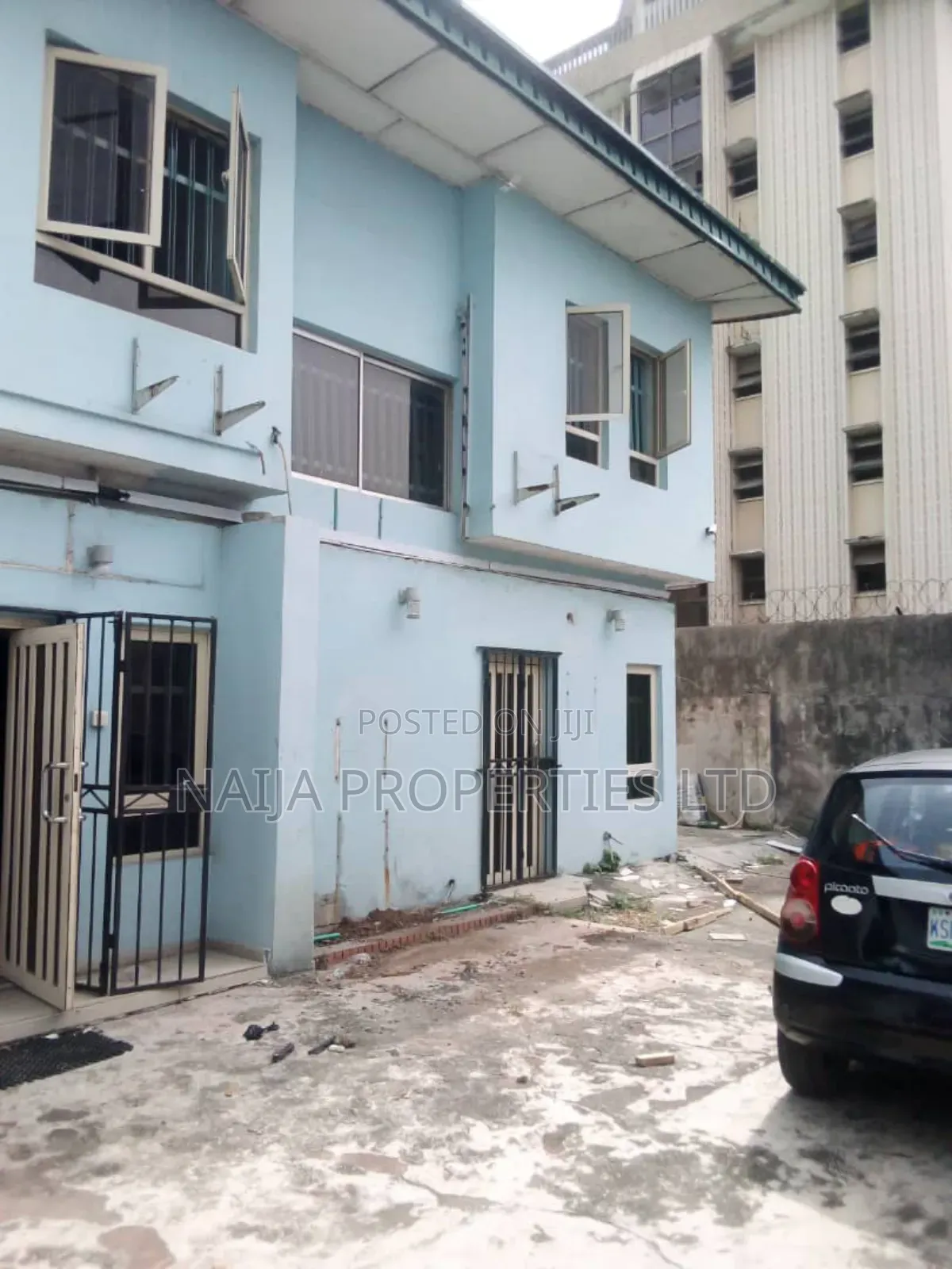 7 Bedroom Duplex With Bq Off Adeola Odeku, Victoria Island for Lease in Adeola Odeku