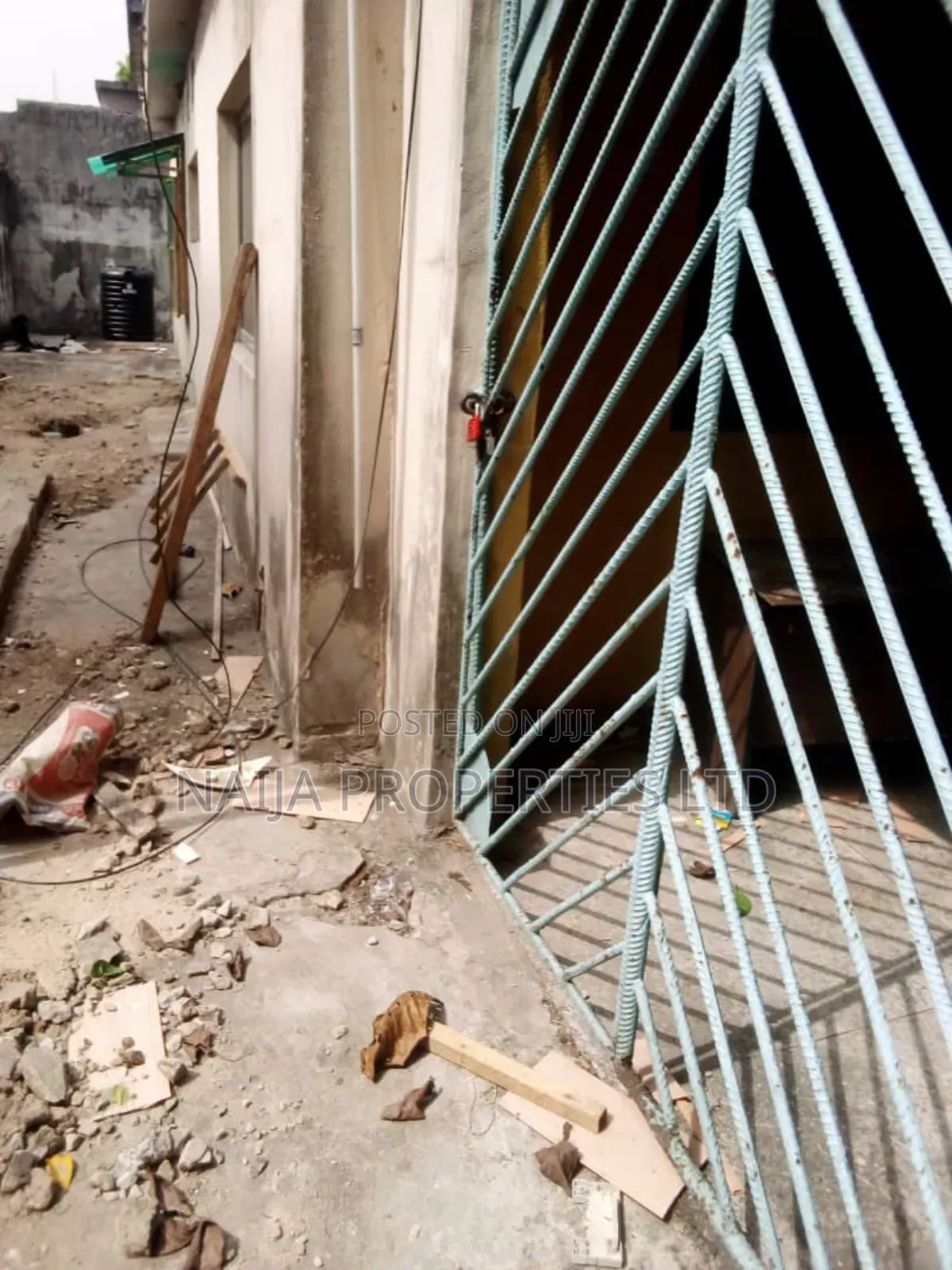 7 Bedroom Duplex With Bq Off Adeola Odeku, Victoria Island for Lease in Adeola Odeku