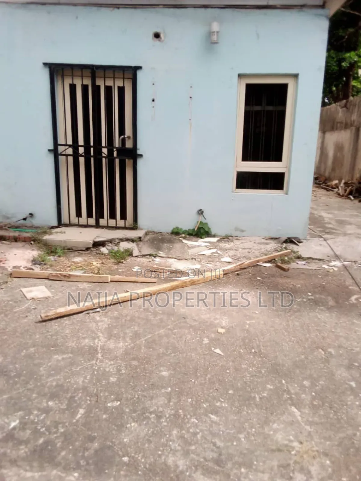 7 Bedroom Duplex With Bq Off Adeola Odeku, Victoria Island for Lease in Adeola Odeku