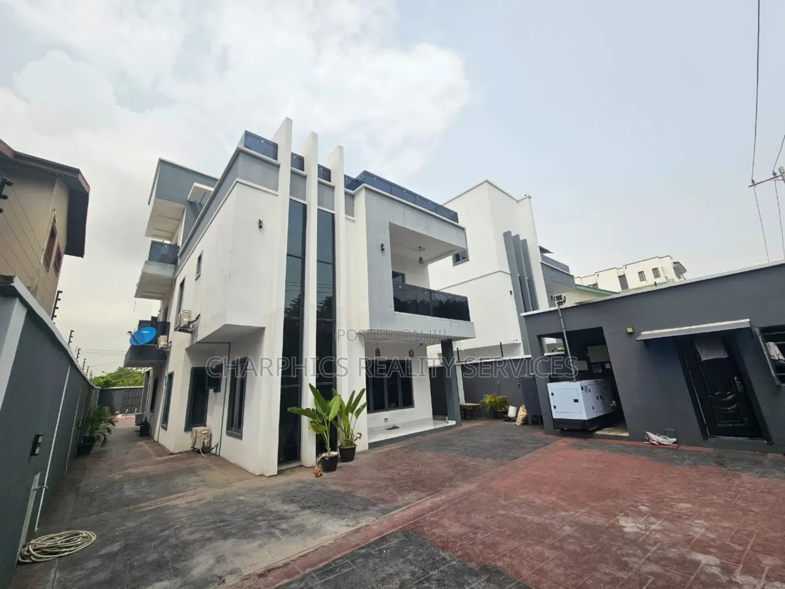 5bdrm Duplex in Old Ikoyi for rent in Old Ikoyi