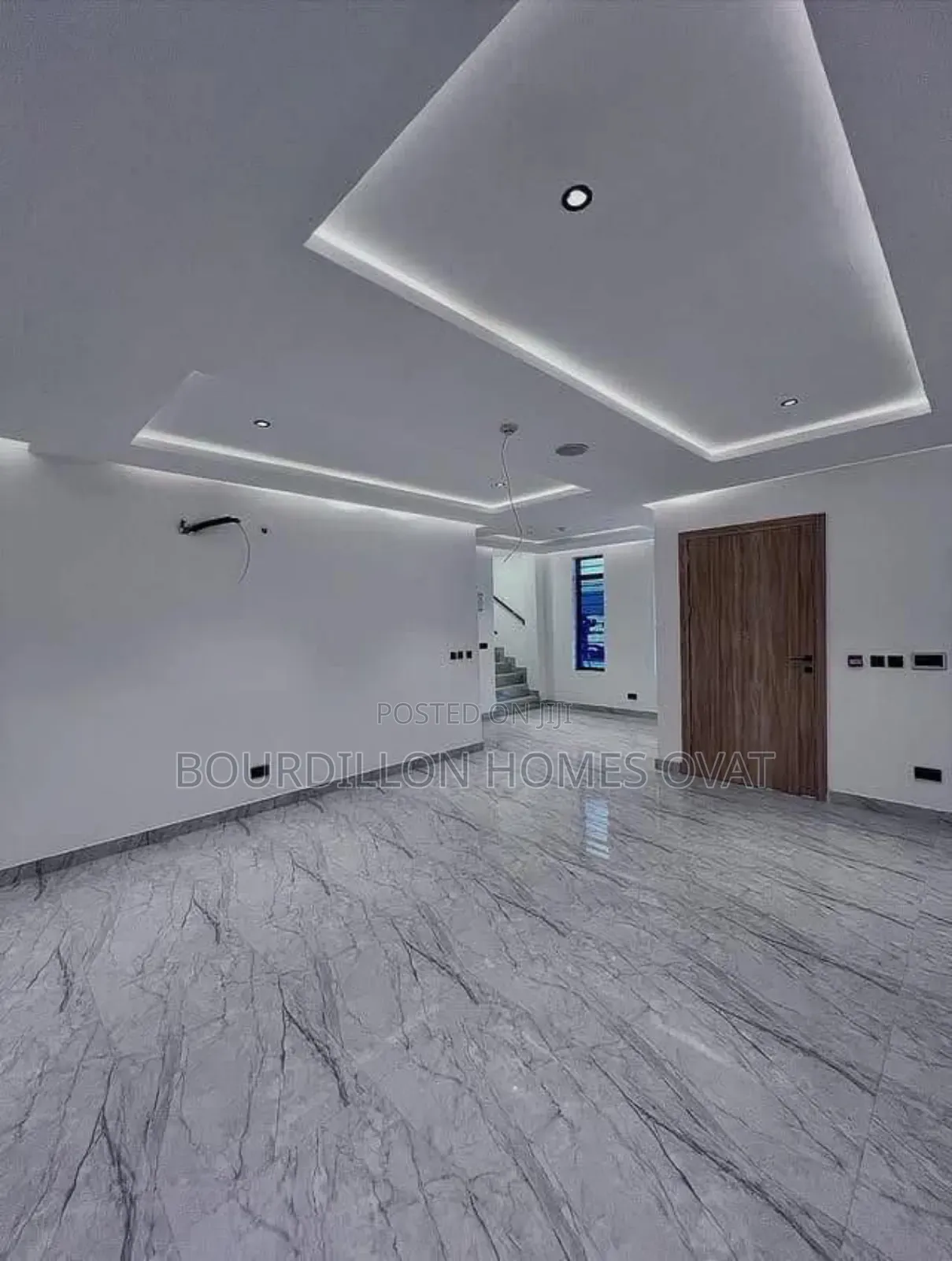 4bdrm Duplex in Lekki Phase 1 for sale in Lekki Phase 1
