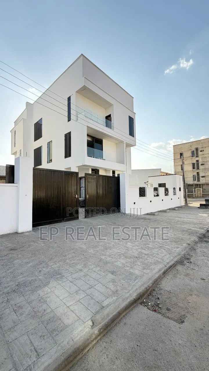 4bdrm House in Guzape District for sale in Guzape District