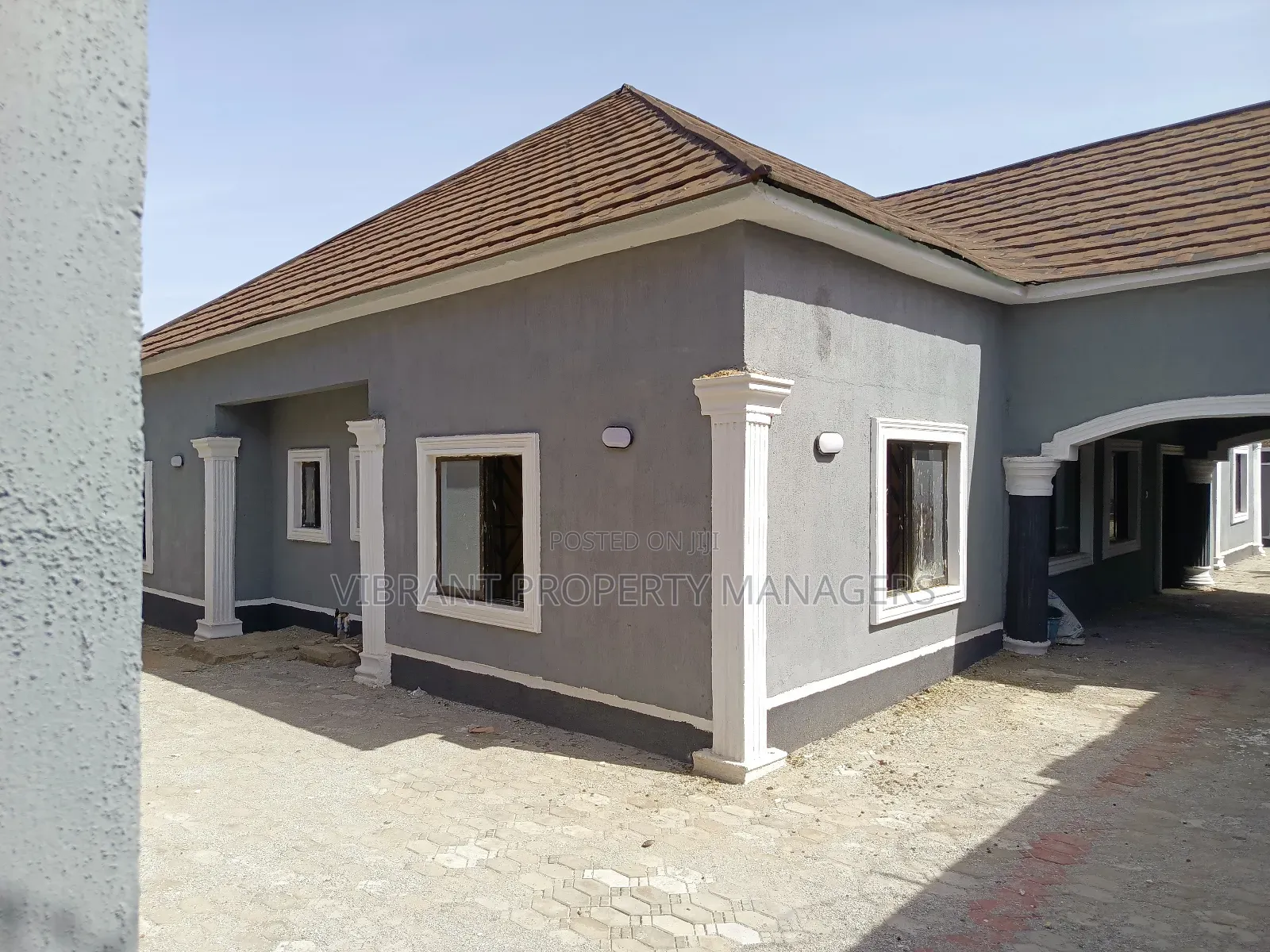 4bdrm Bungalow in High Cost, Kaduna / Kaduna State for sale in Kaduna / Kaduna State