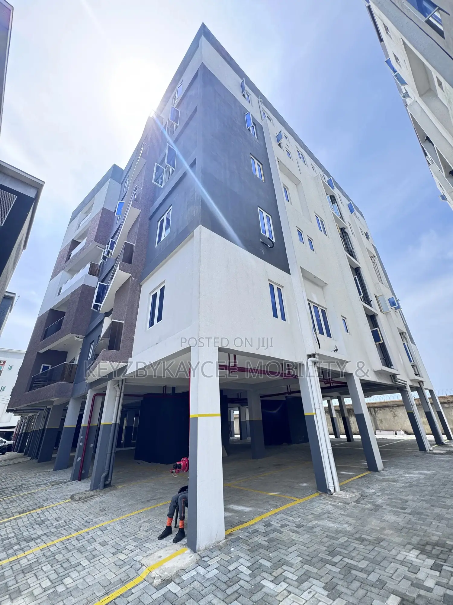 4bdrm Maisonette in Cyberville Estate, Lekki for sale in Lekki