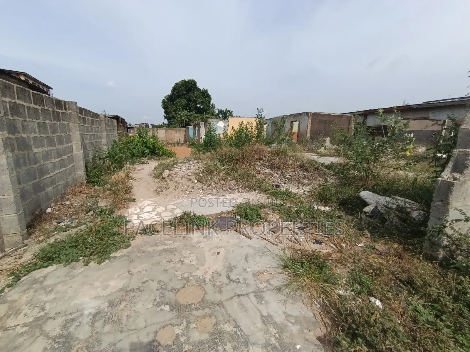 3bdrm Block of Flats in Dopemu for sale in Dopemu