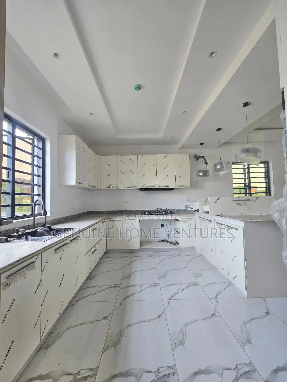4bdrm Duplex in Ikeja GRA for sale in Ikeja GRA