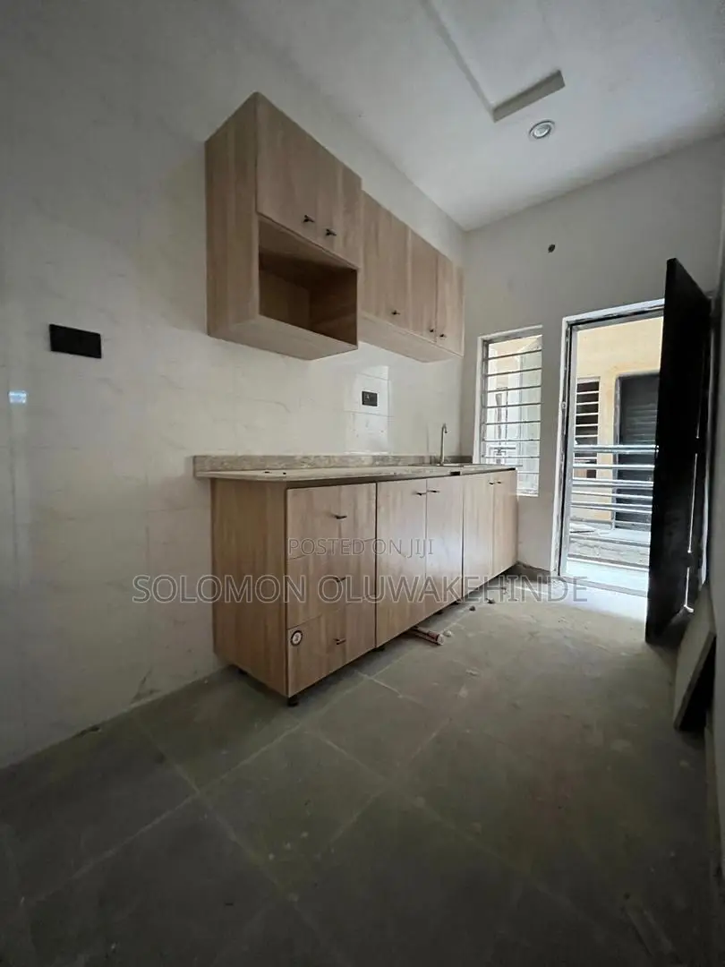 Exclusive 2 Bedroom Apartment In A Gated Neighborhood in Gbagada