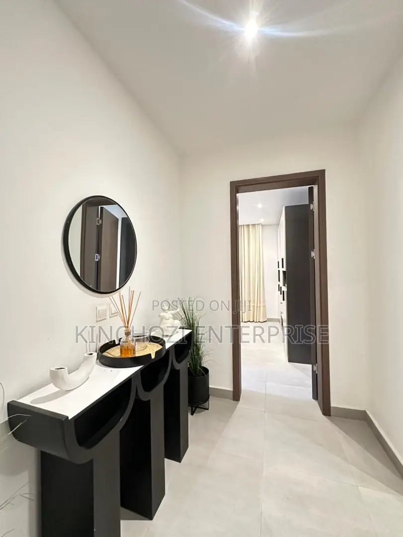 2bdrm Block of Flats in Lekki Phase 1 for sale in Lekki Phase 1