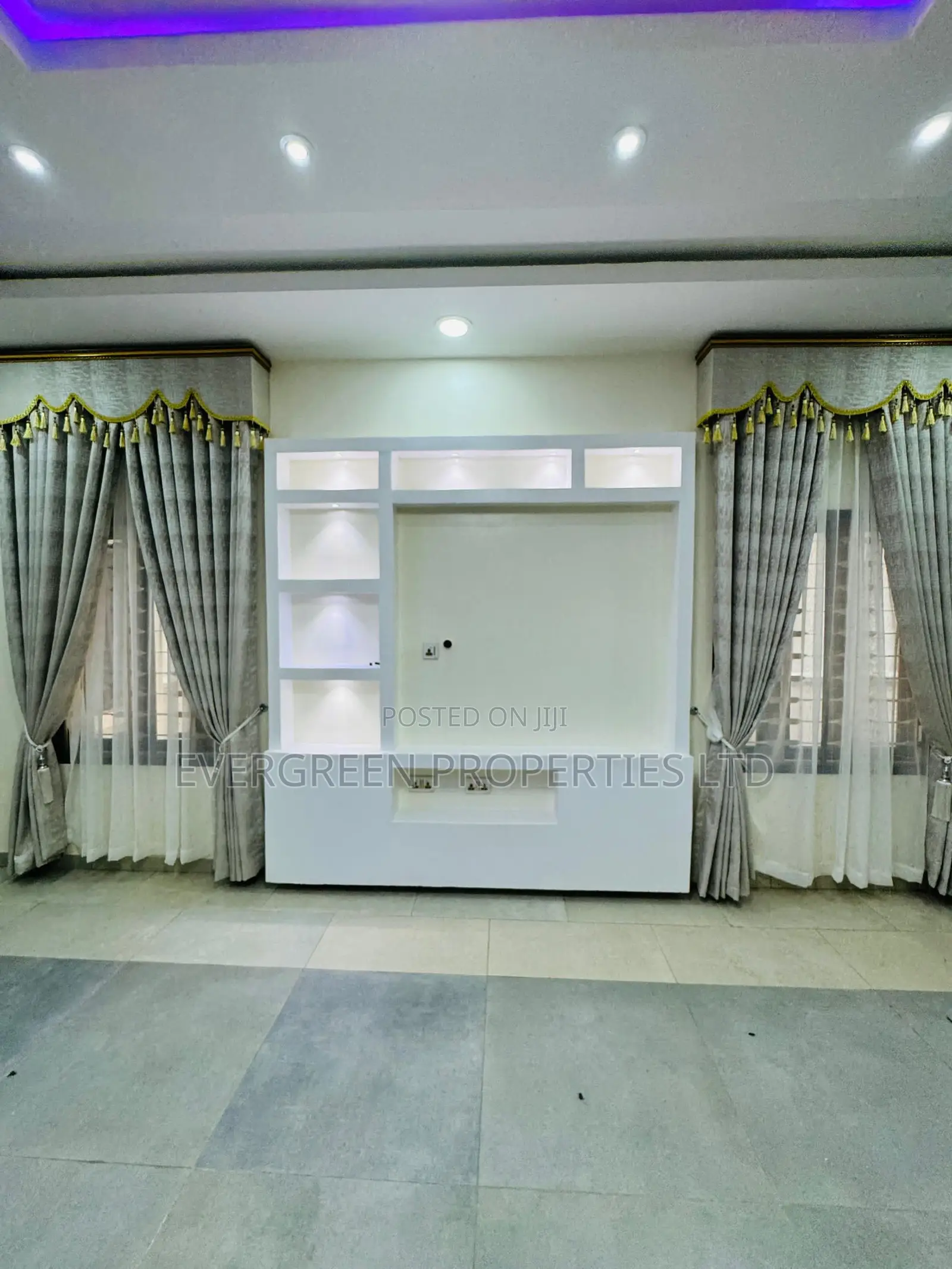Furnished 4bdrm Duplex in Basorun for rent in Basorun