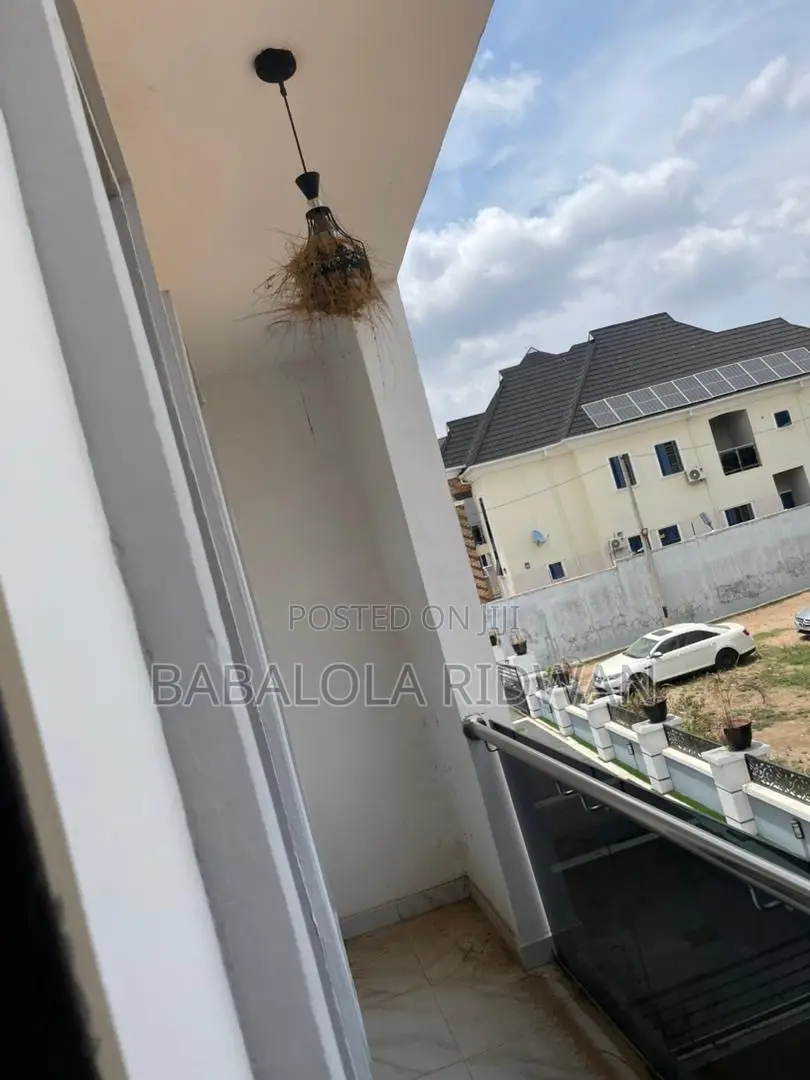4bdrm Duplex in Akala Express for sale in Akala Express