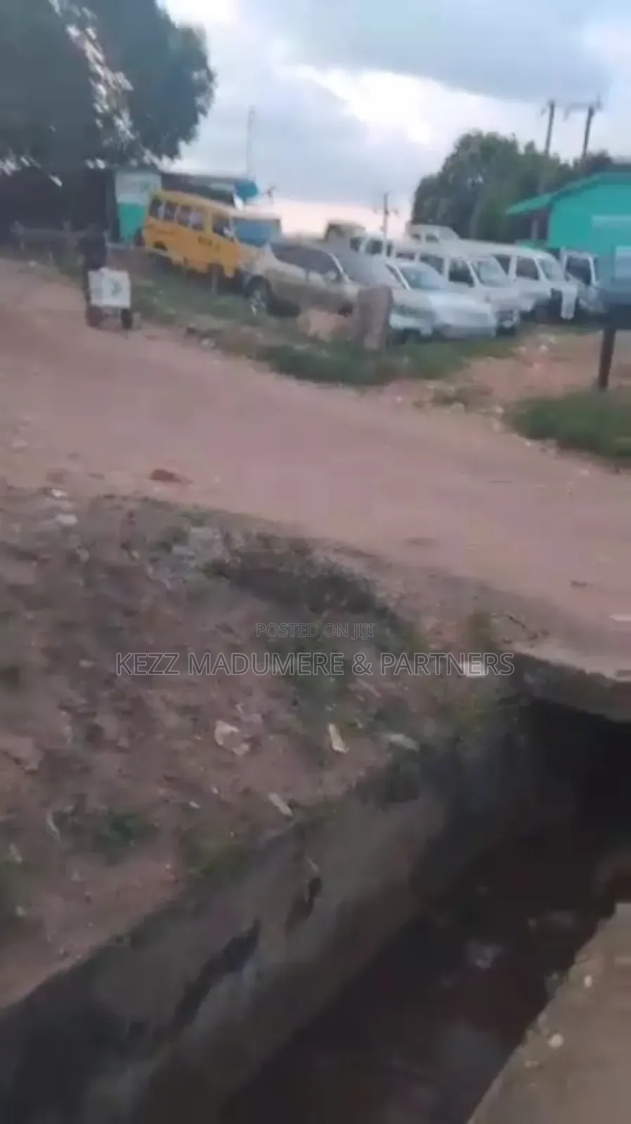 For Sale : 2 1⁄2 Plots on Ph Road , Owerri, Imo State in Owerri