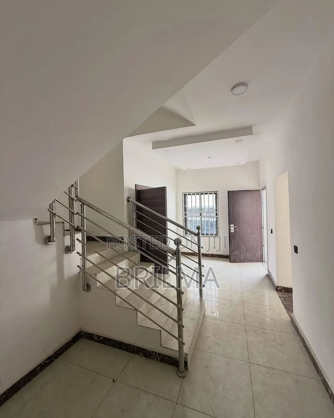 5bdrm Duplex in Mabushi for sale in Mabushi