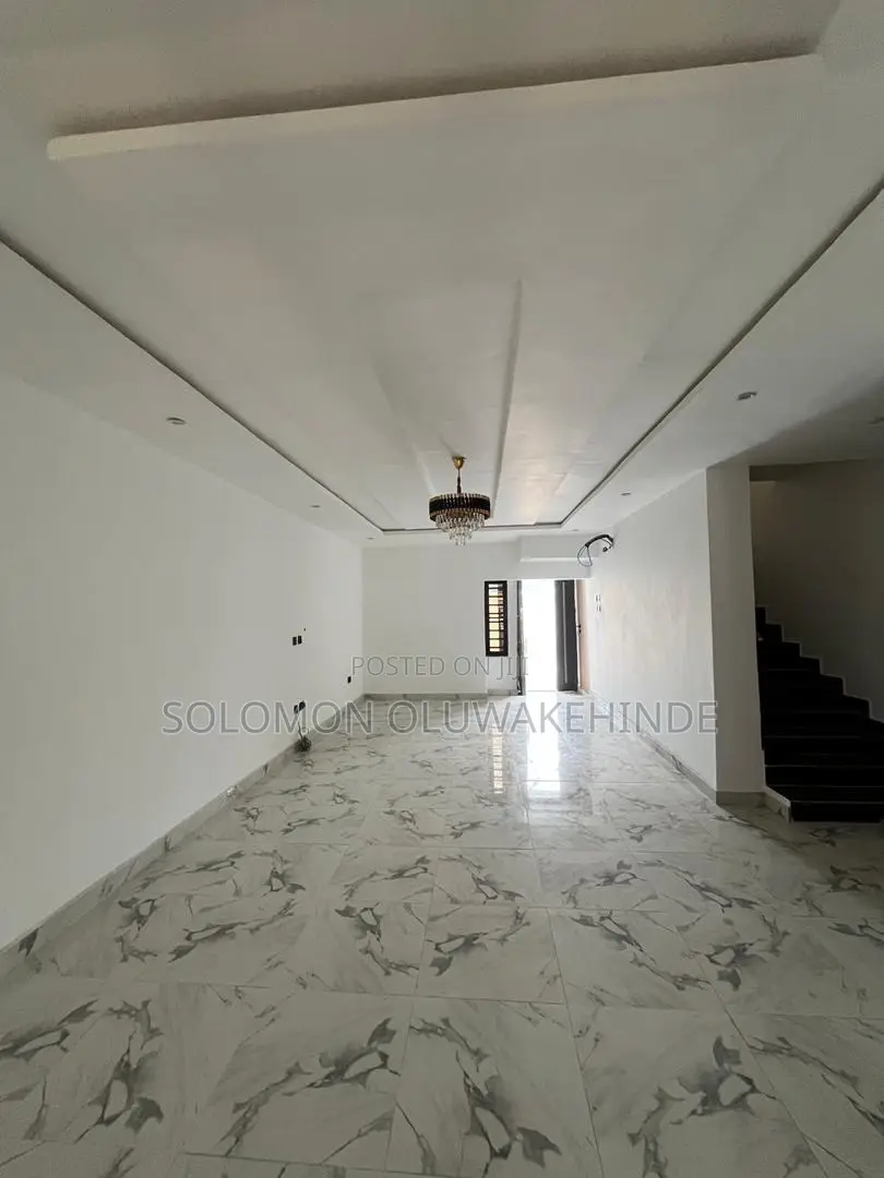4bdrm Townhouse/Terrace in Ogba for sale in Ogba