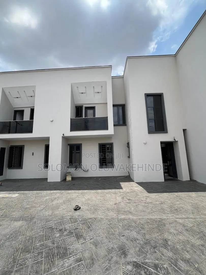 4bdrm Townhouse/Terrace in Ogba for sale in Ogba