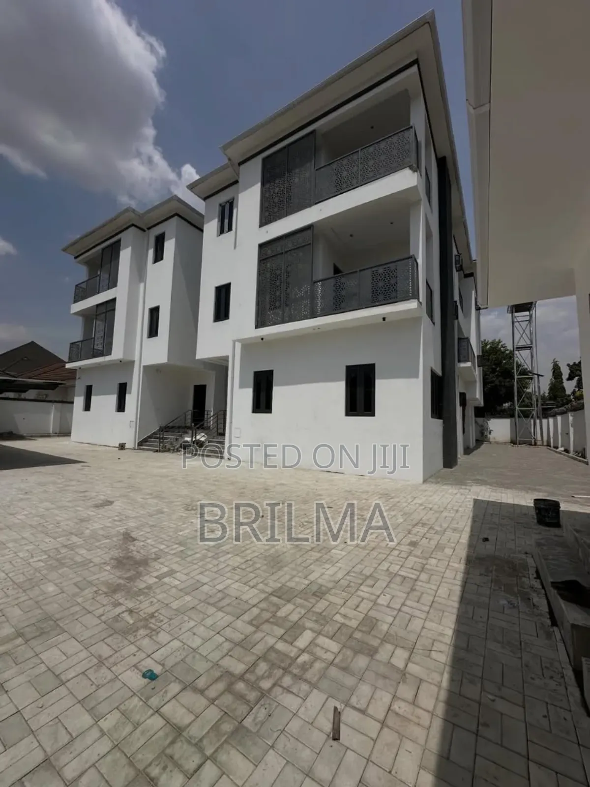 7bdrm Duplex in Kado for rent in Kado