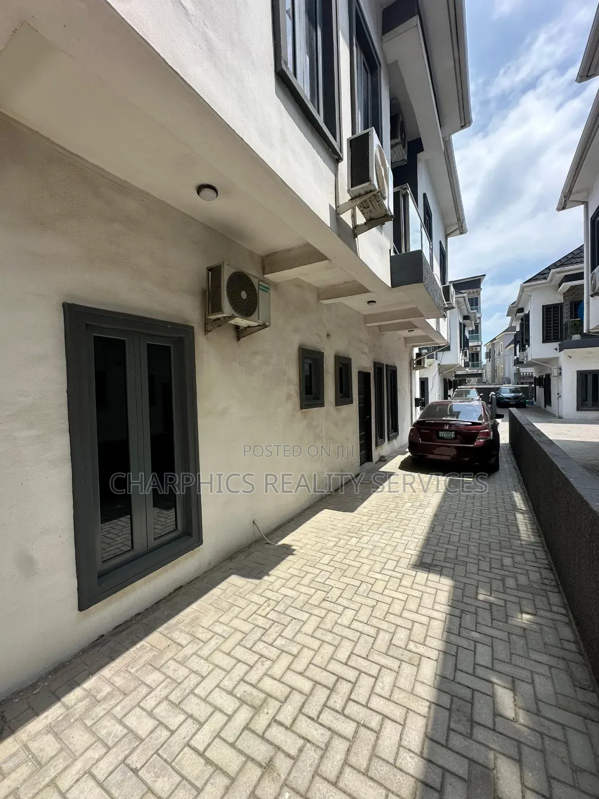 4bdrm Duplex in Ologolo for rent in Ologolo