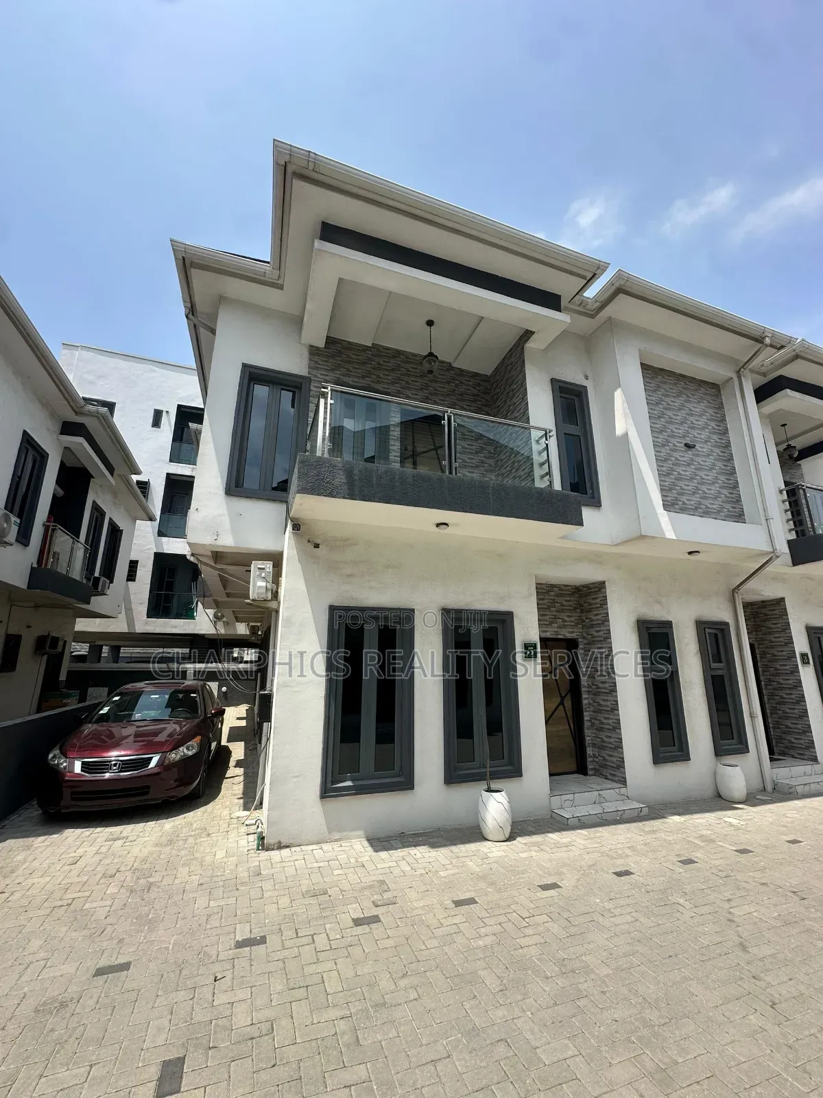 4bdrm Duplex in Ologolo for rent in Ologolo