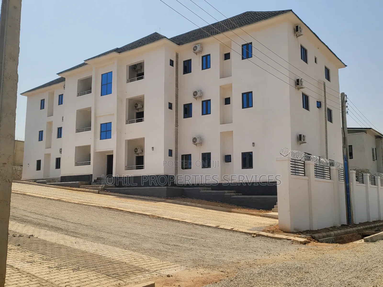 3bdrm Block of Flats in Admiralty Estate for sale in Asokoro