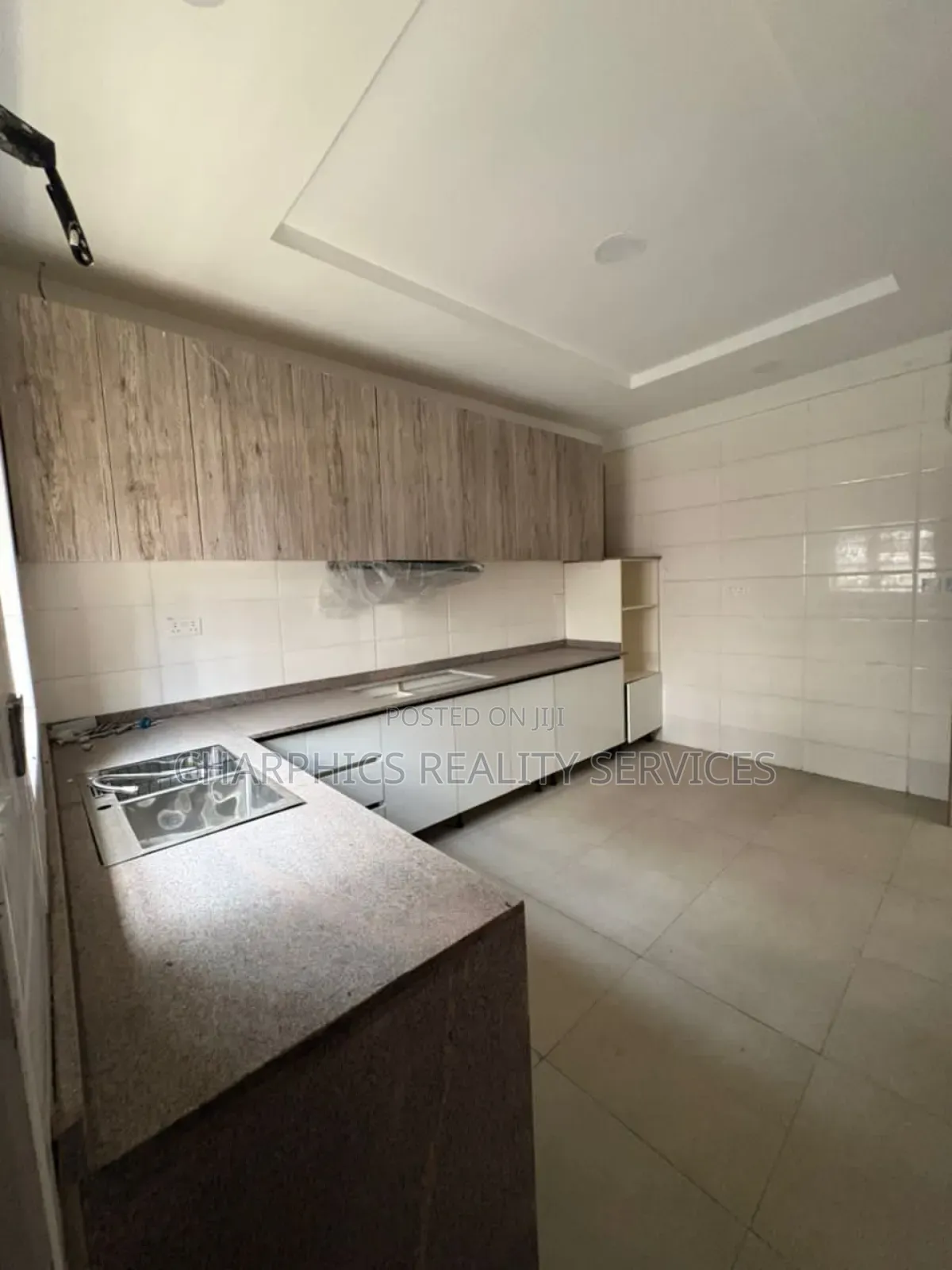 3bdrm Duplex in Lekki Phase 2 for rent in Lekki Phase 2