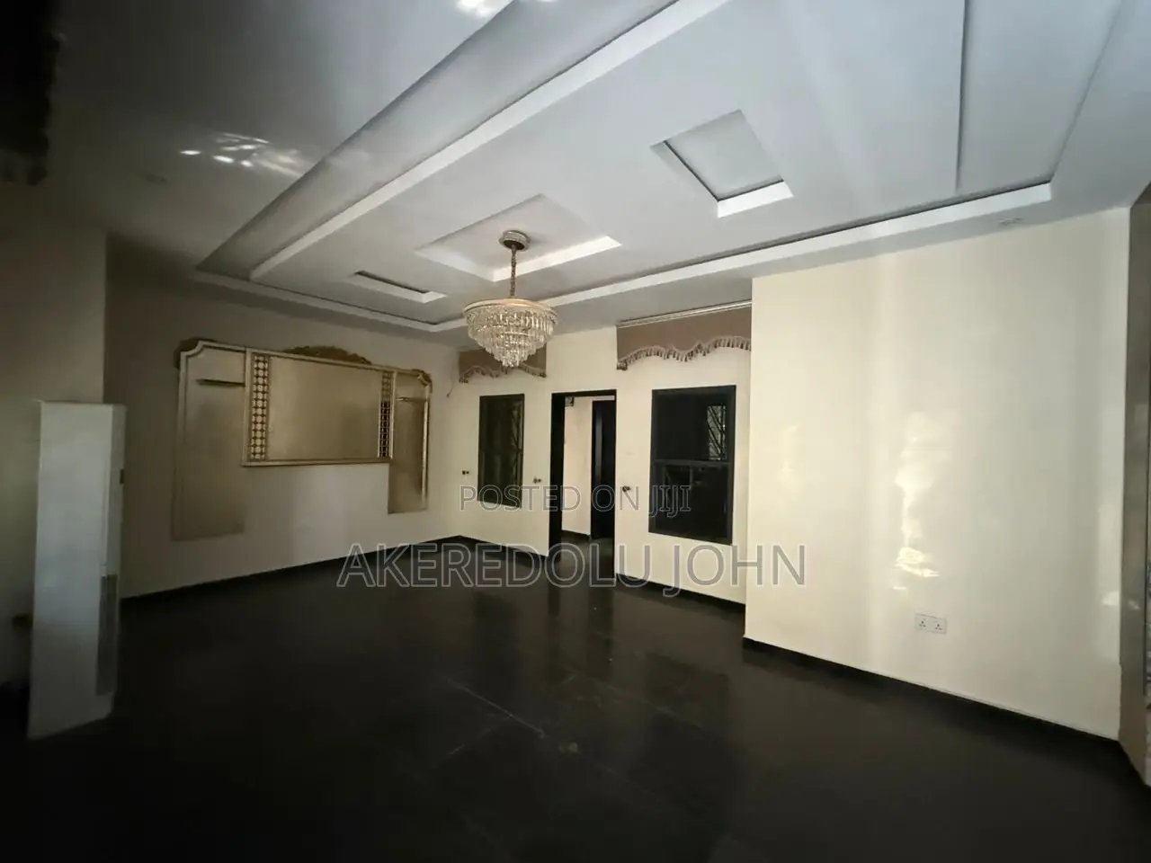 3bdrm Block of Flats in Wuse 2 for sale in Wuse 2
