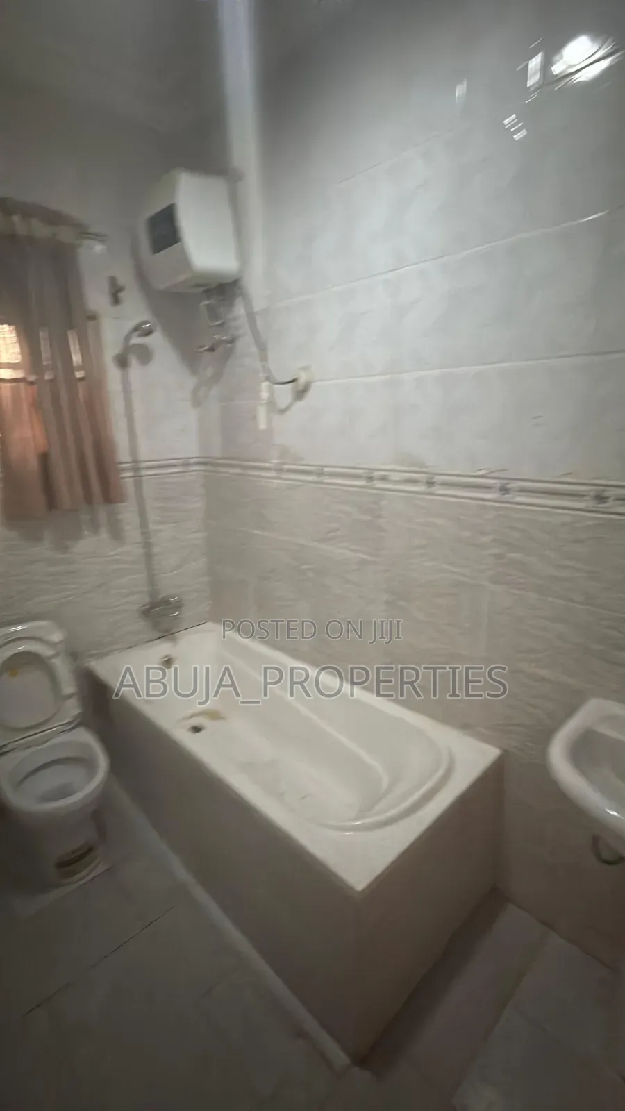6bdrm Duplex in Wuse 2 for rent in Wuse 2