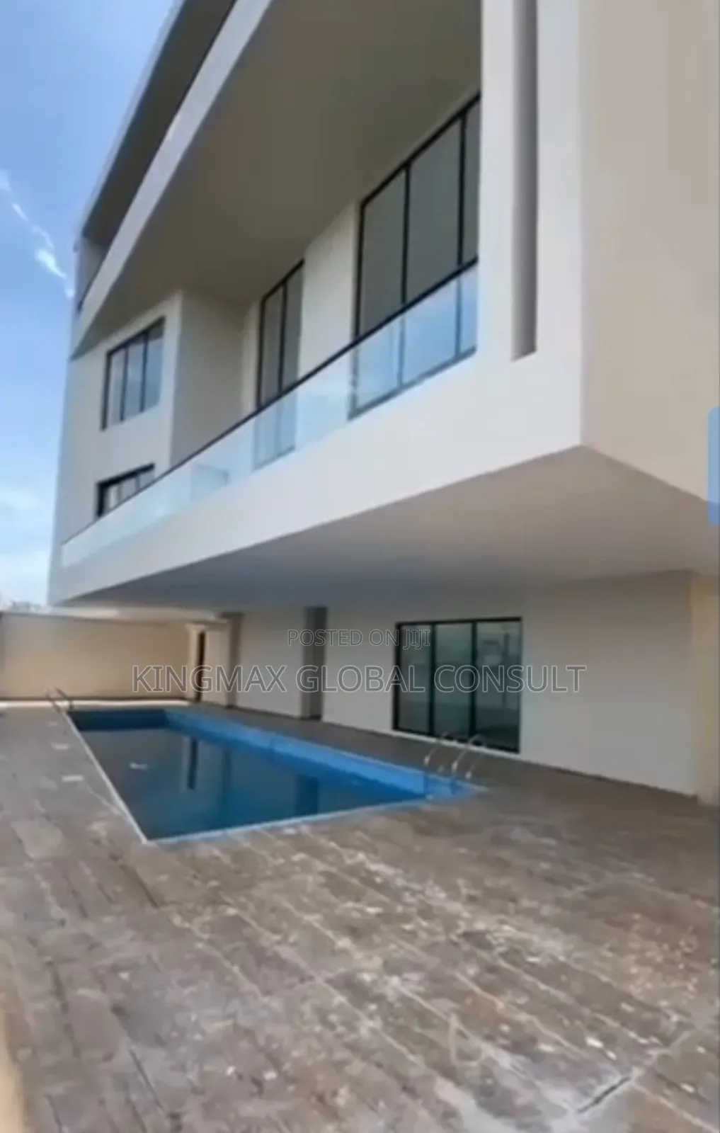 6bdrm Duplex in Banana Island for sale in Banana Island