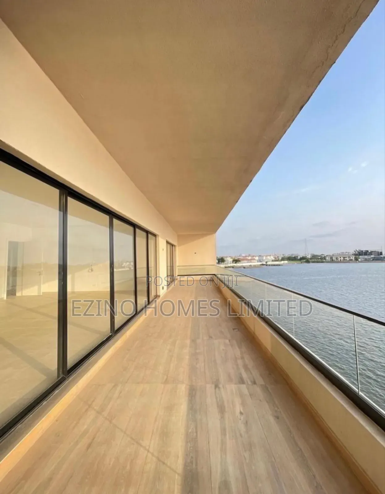 Super Luxury 6bedroom Fully Detached Duplex in Banana Island