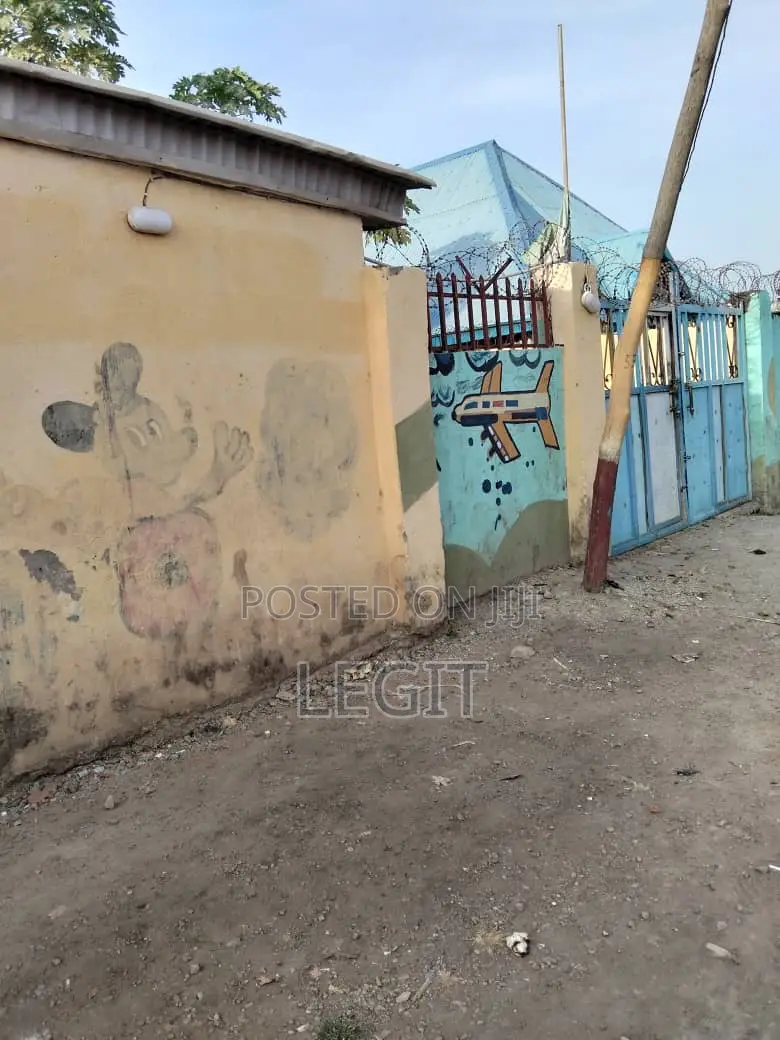 3bdrm Bungalow in Lugbe District for sale in Lugbe District