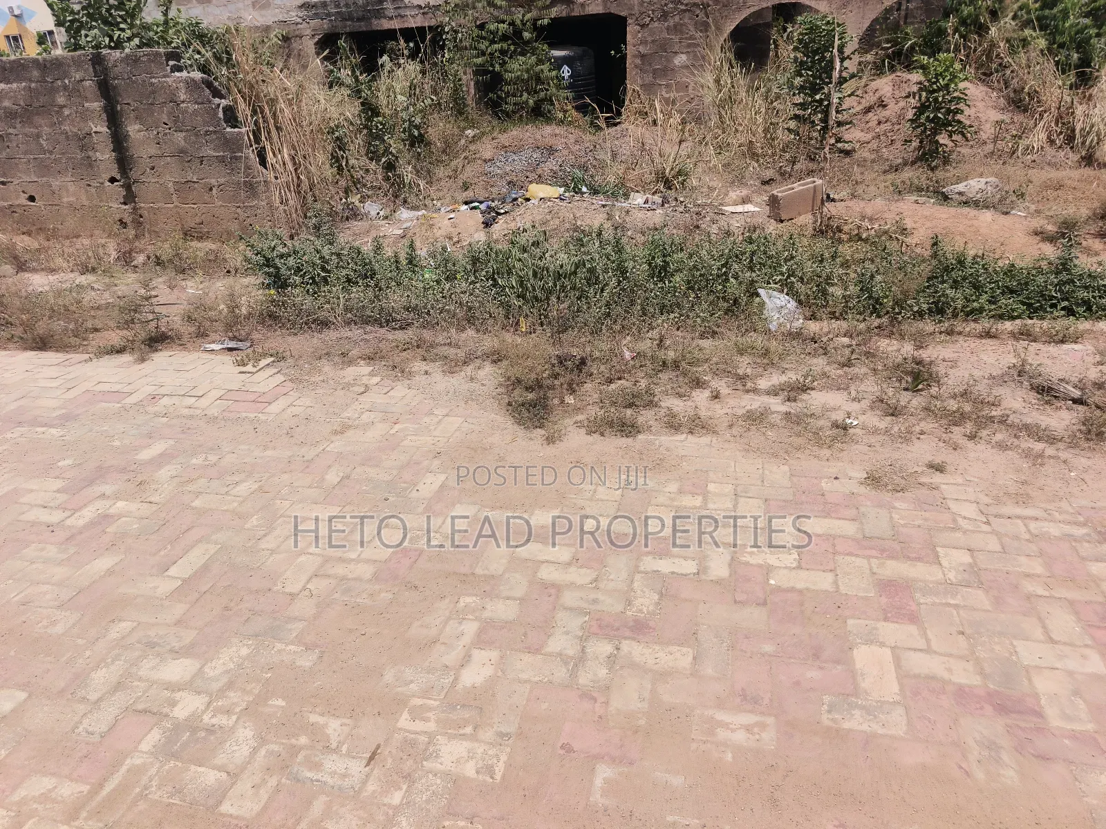 5bdrm Duplex in Dosumu Estate Akala for sale in Akobo