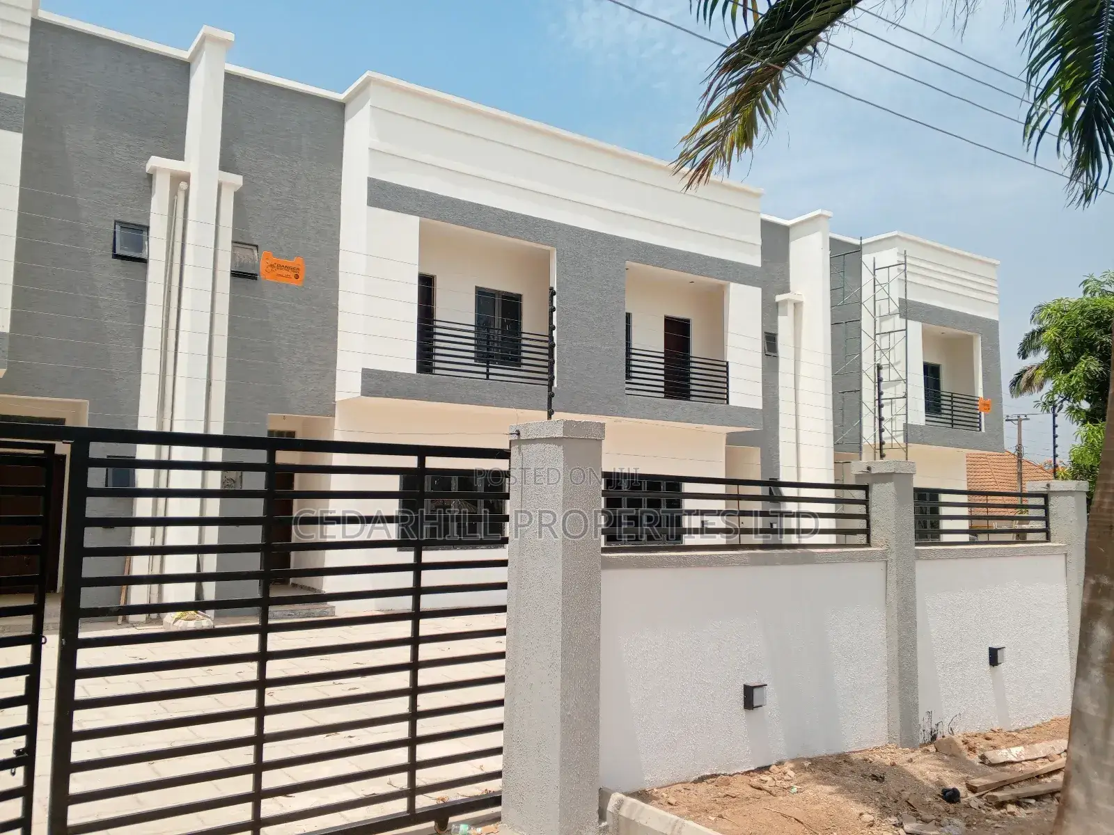 4bdrm Duplex in Gwarinpa Estate for sale in Gwarinpa