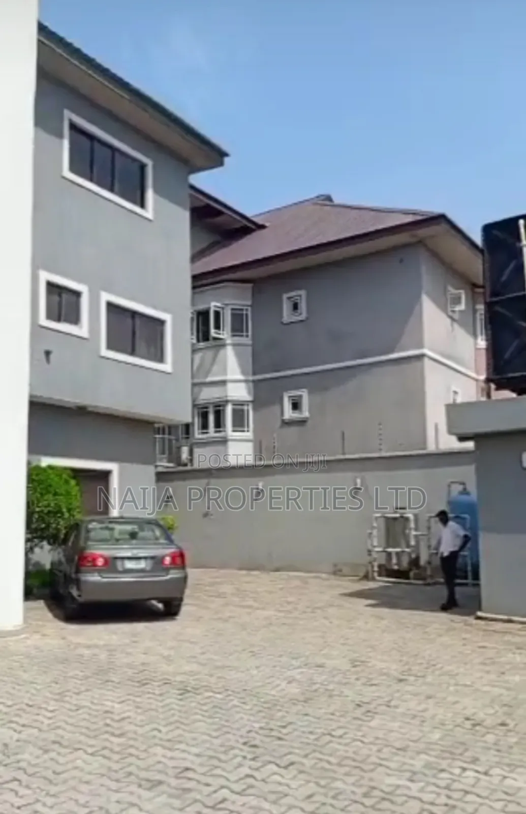 2bdrm Block of Flats in Marwa, Lekki Phase 1 for sale in Lekki Phase 1
