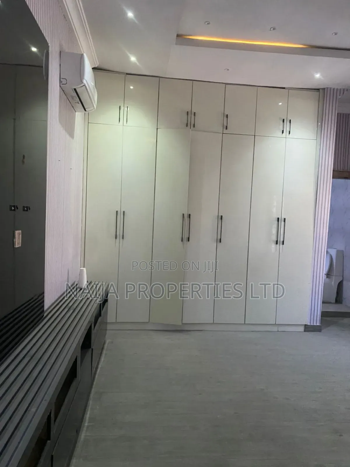 5bdrm Duplex in Ikate for rent in Ikate