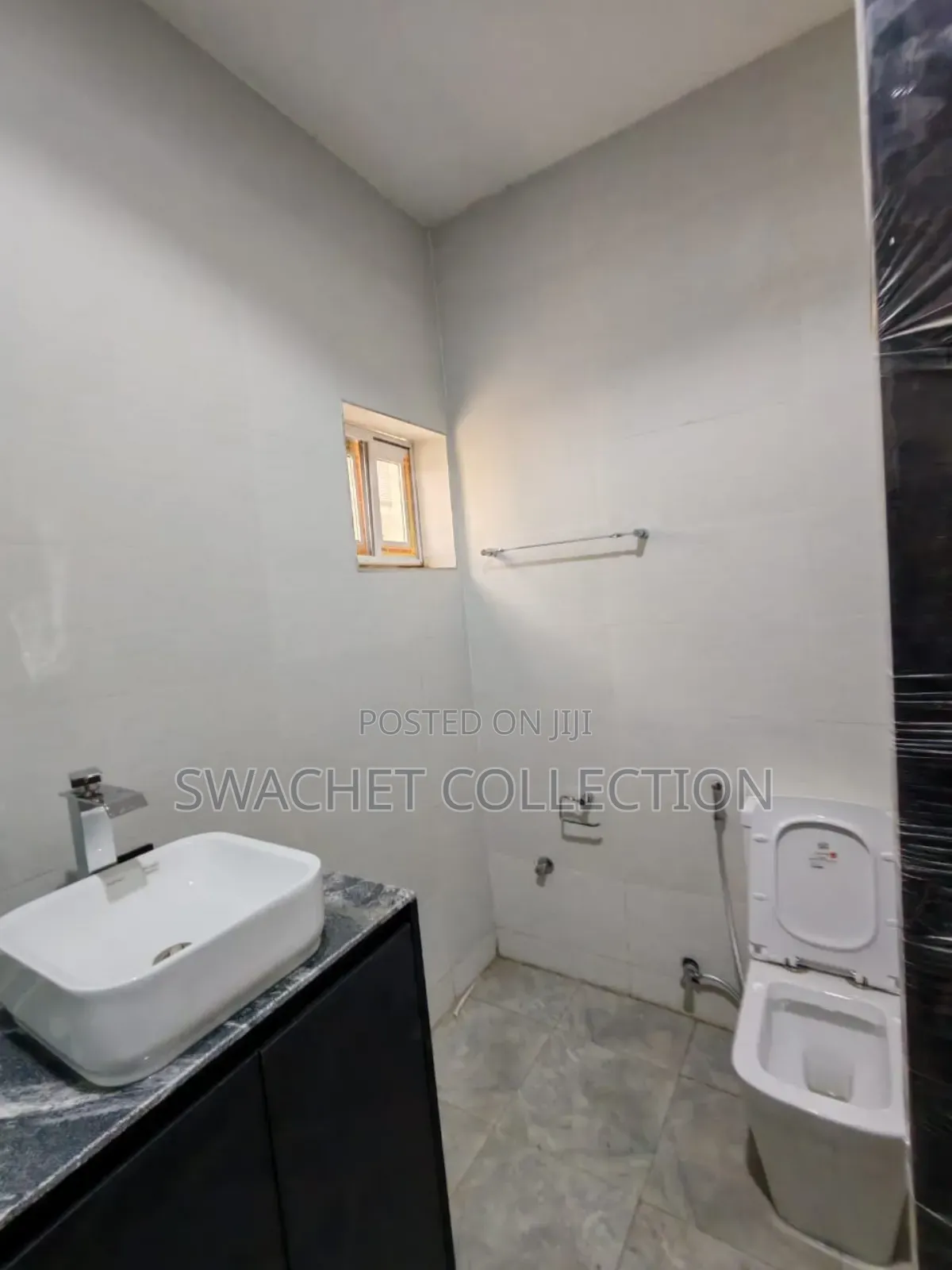 Newly Built Furnished 20 Rooms
Hotel at Mabushi.
20 Rooms Hotel in Mabushi