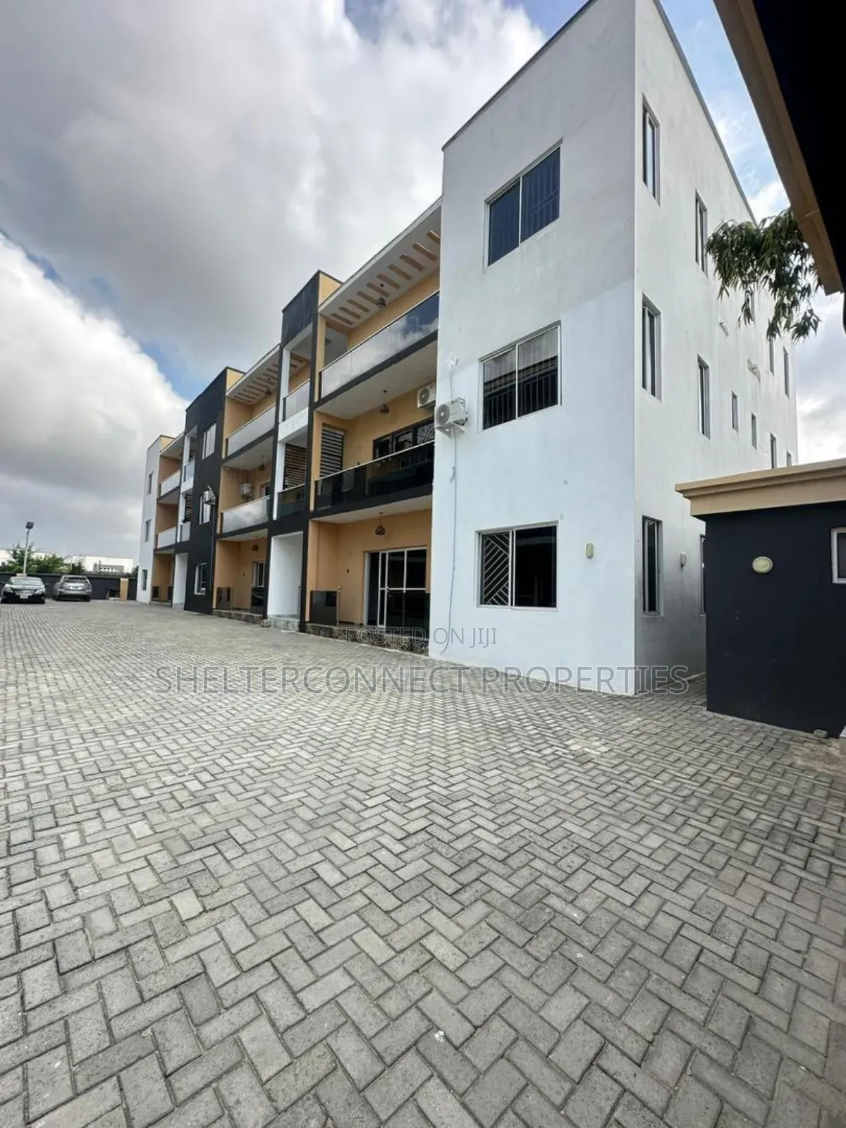 2bdrm Apartment in Ikota for sale in Ikota