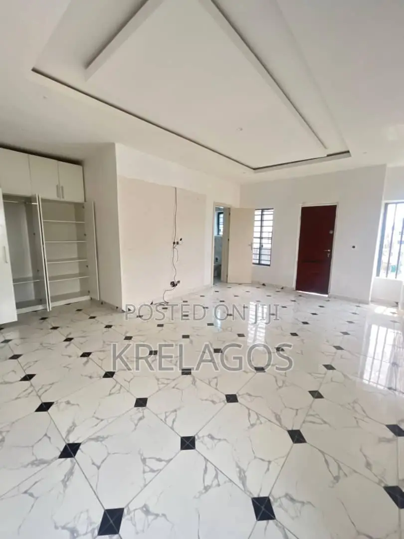4bdrm Duplex in Orchid, Chevron for sale in Chevron