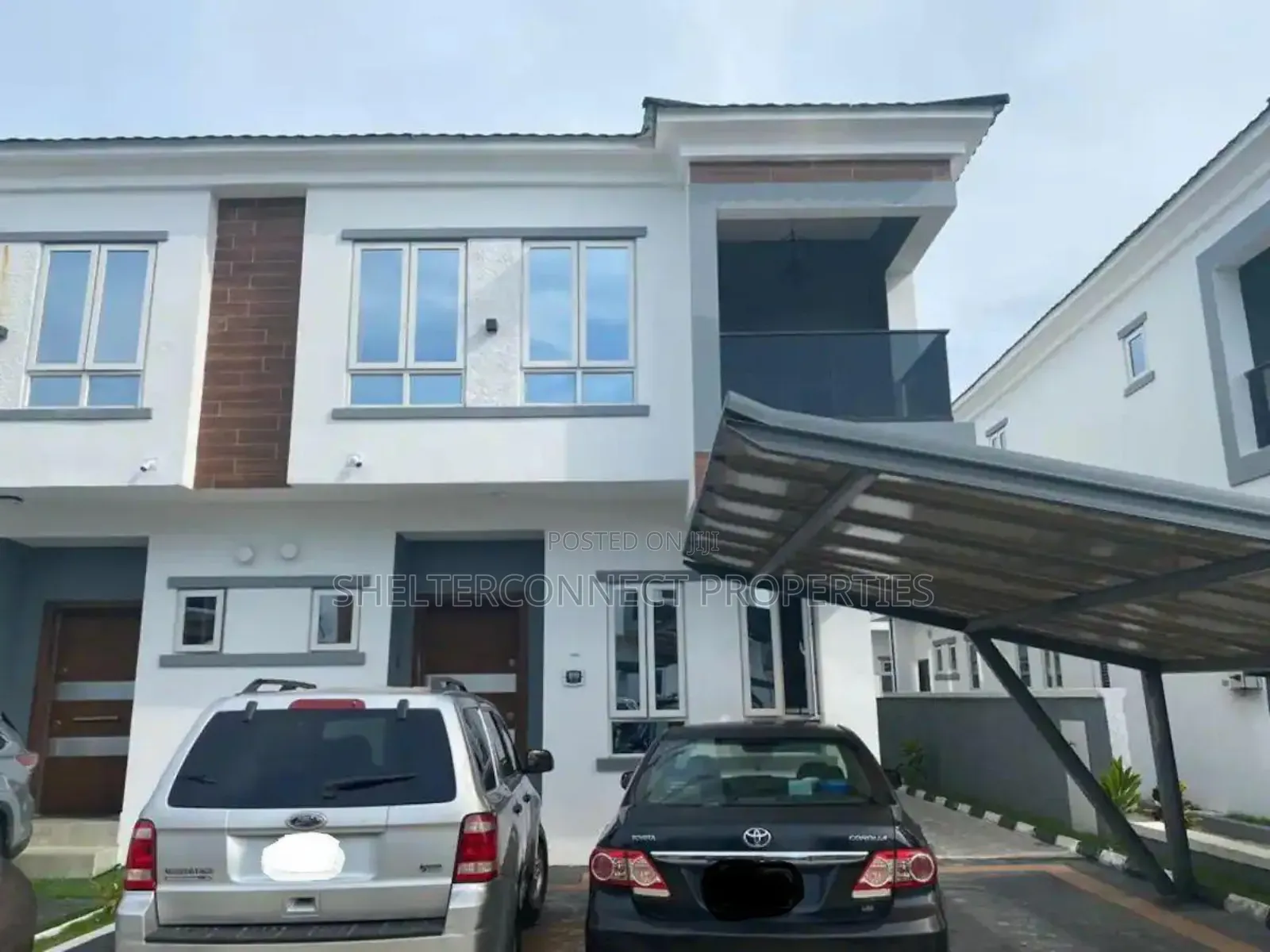 Furnished 4bdrm Duplex in Ikate for sale in Ikate