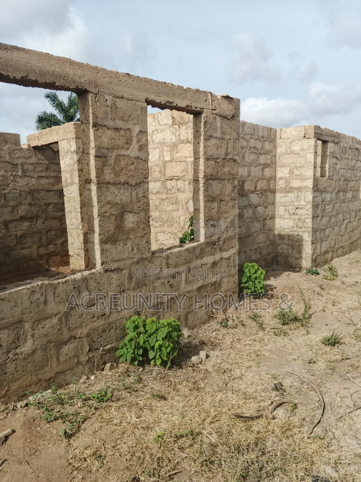 5bdrm Apartment in Iseyin for sale in Iseyin