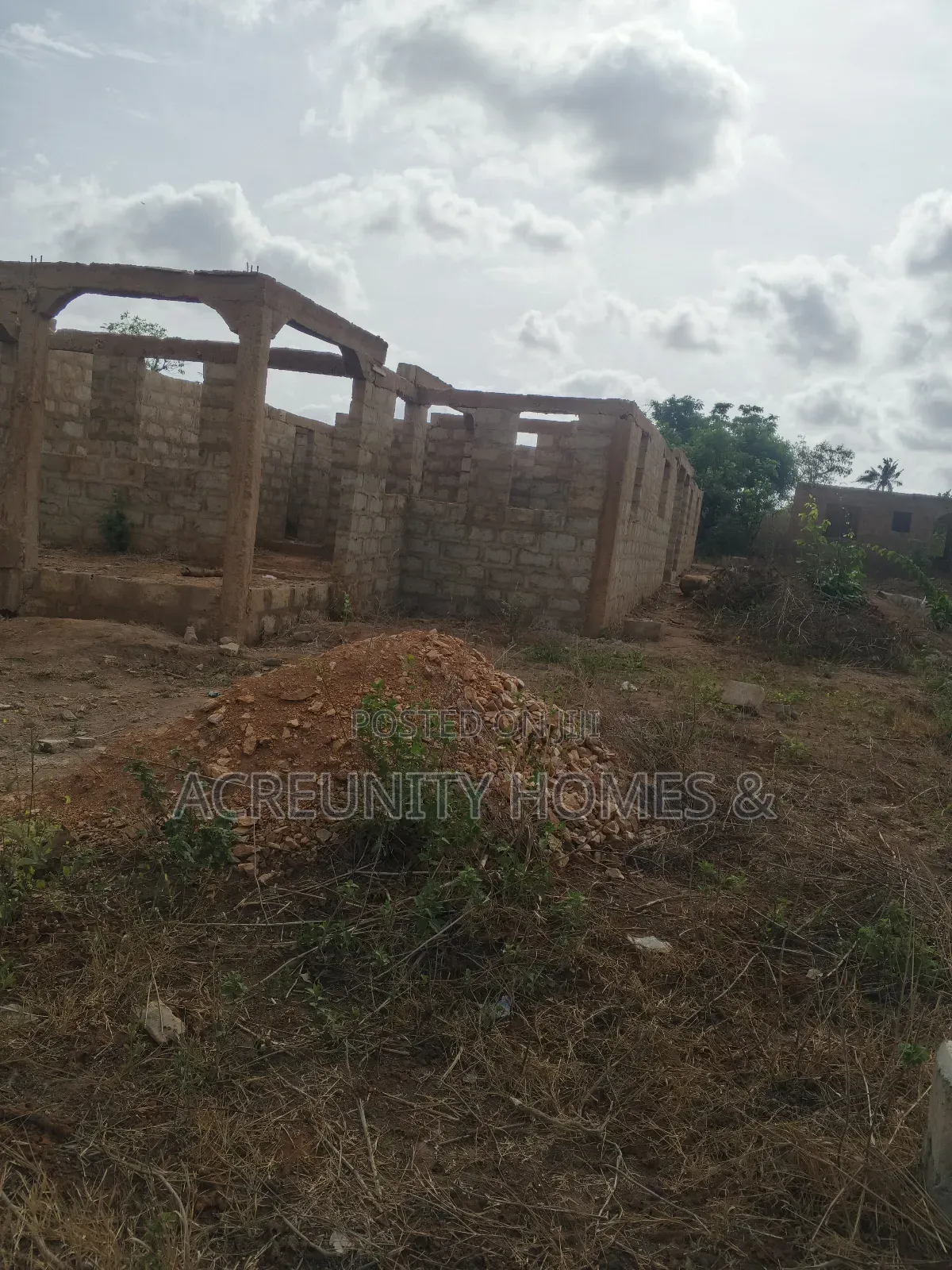 5bdrm Apartment in Iseyin for sale in Iseyin