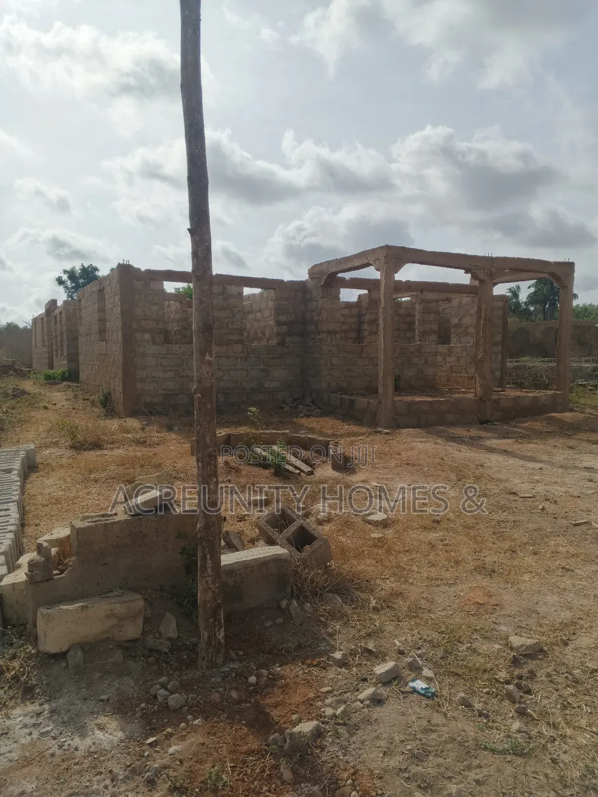 5bdrm Apartment in Iseyin for sale in Iseyin