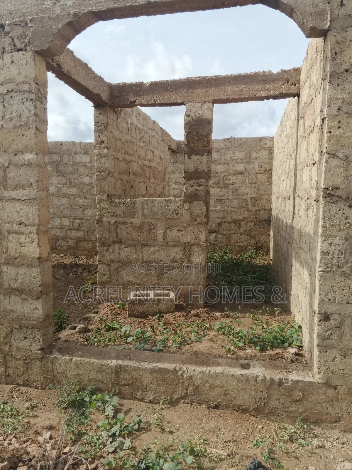 5bdrm Apartment in Iseyin for sale in Iseyin