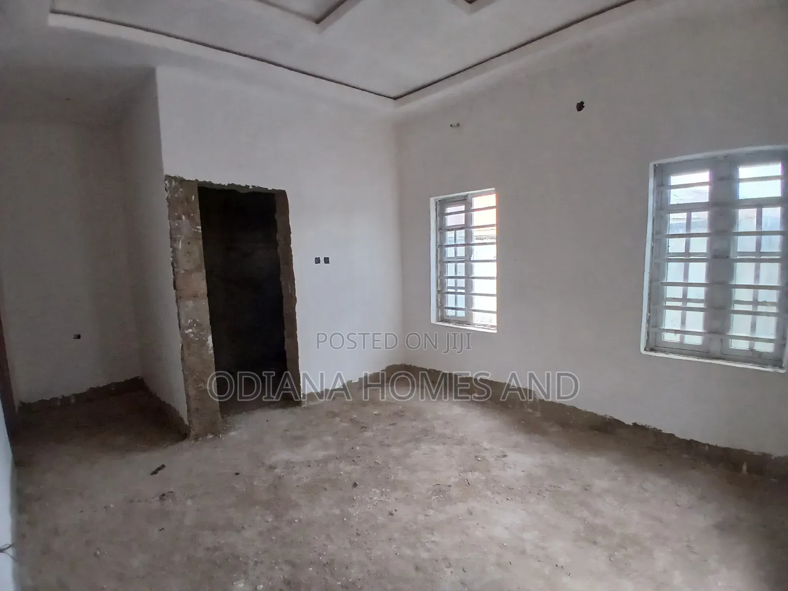 4bdrm Bungalow in Liberty Academy, Off for sale in Akala Express