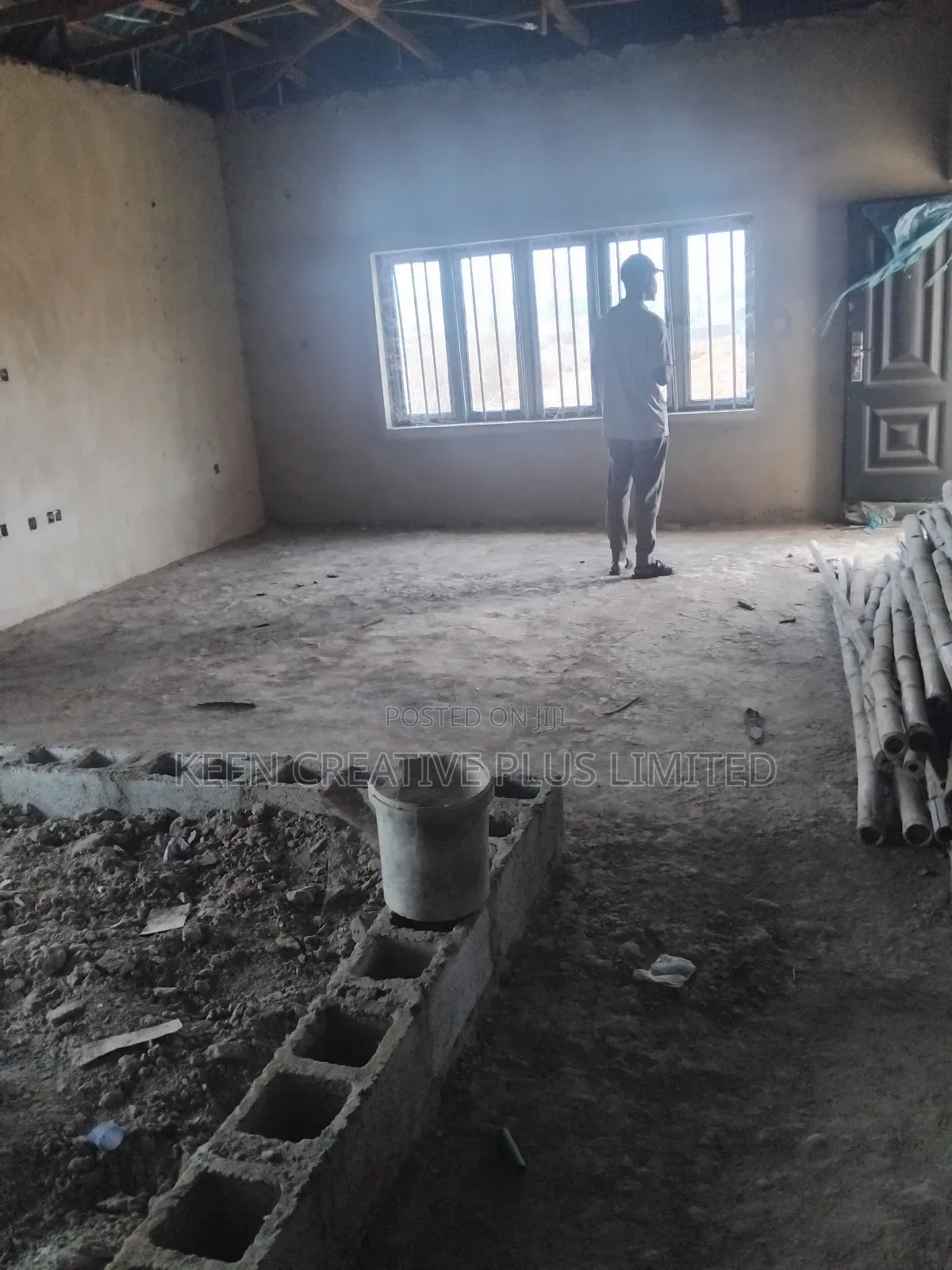3bdrm Bungalow in Valinton Royal for sale in Phase 4 / Jikwoyi