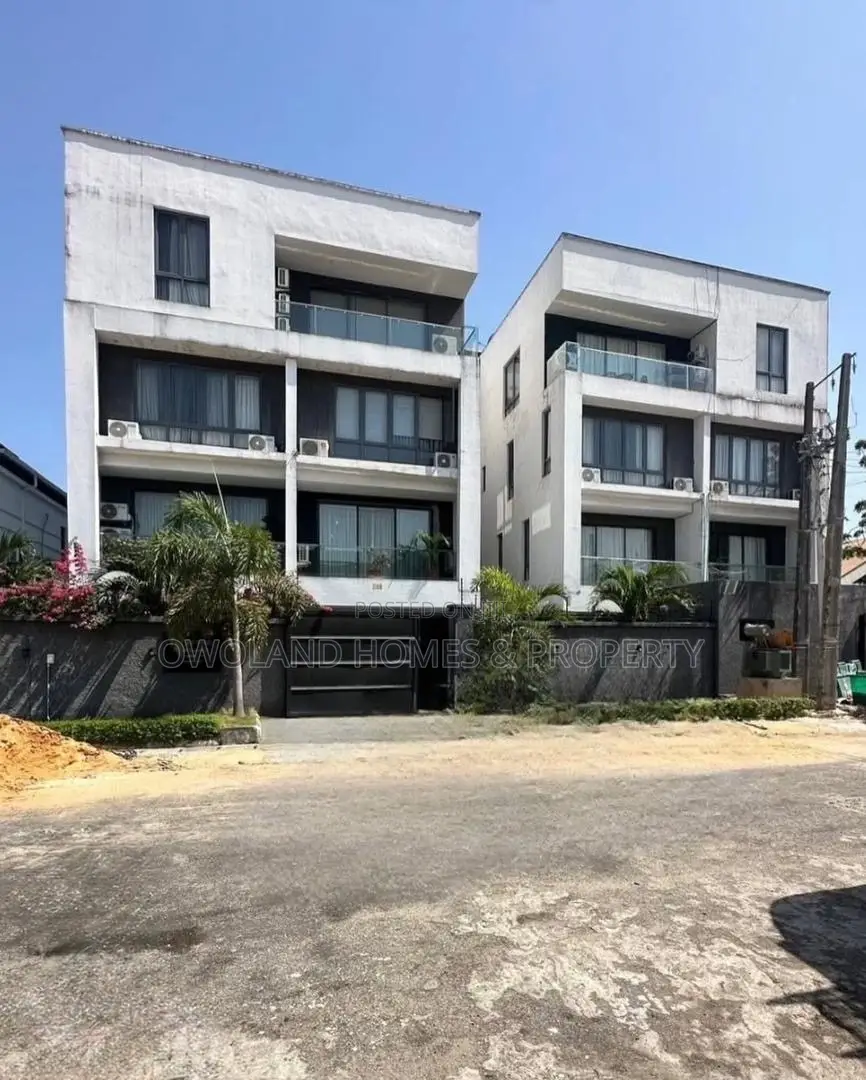 2bdrm Duplex in Lekki Phase 1 for rent in Lekki Phase 1